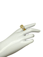 Laden Sie das Bild in den Galerie-Viewer, 750er Gelbgold Bandring mit großem Diamanten
