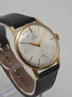 Laden Sie das Bild in den Galerie-Viewer, Vintage Omega Referenz 14713 - 2
