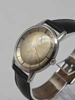 Laden Sie das Bild in den Galerie-Viewer, Vintage Universal Geneve Referenz 206515 "pre Polerouter"
