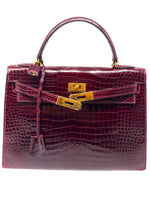 Laden Sie das Bild in den Galerie-Viewer, Hermes Kelly 32 Sellier Rouge H / Bordeaux hochglanz-Krokodilleder
