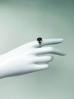 Laden Sie das Bild in den Galerie-Viewer, Gelbgold Ring aus 585er mit Rubin und Diamanten
