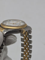 Laden Sie das Bild in den Galerie-Viewer, Rolex Datejust 36mm - Referenz: 16233 aus dem Jahr 1994 (Defekt)
