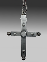 Laden Sie das Bild in den Galerie-Viewer, 999er Silber Kreuz mit Freimaurer Zeichen
