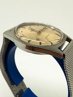 Laden Sie das Bild in den Galerie-Viewer, Omega Genève 136.041
