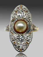Laden Sie das Bild in den Galerie-Viewer, 585er Gelbgold Ring mit Perle und Diamanten
