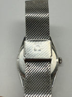 Laden Sie das Bild in den Galerie-Viewer, Omega Genève 136.041

