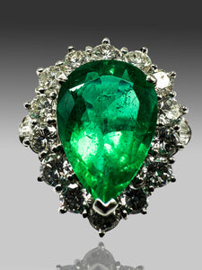 900er Platin Ring mit Smaragden und Diamanten