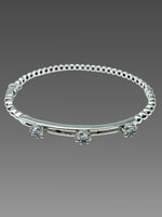 Laden Sie das Bild in den Galerie-Viewer, 750er Weißgold Armband mit Diamanten
