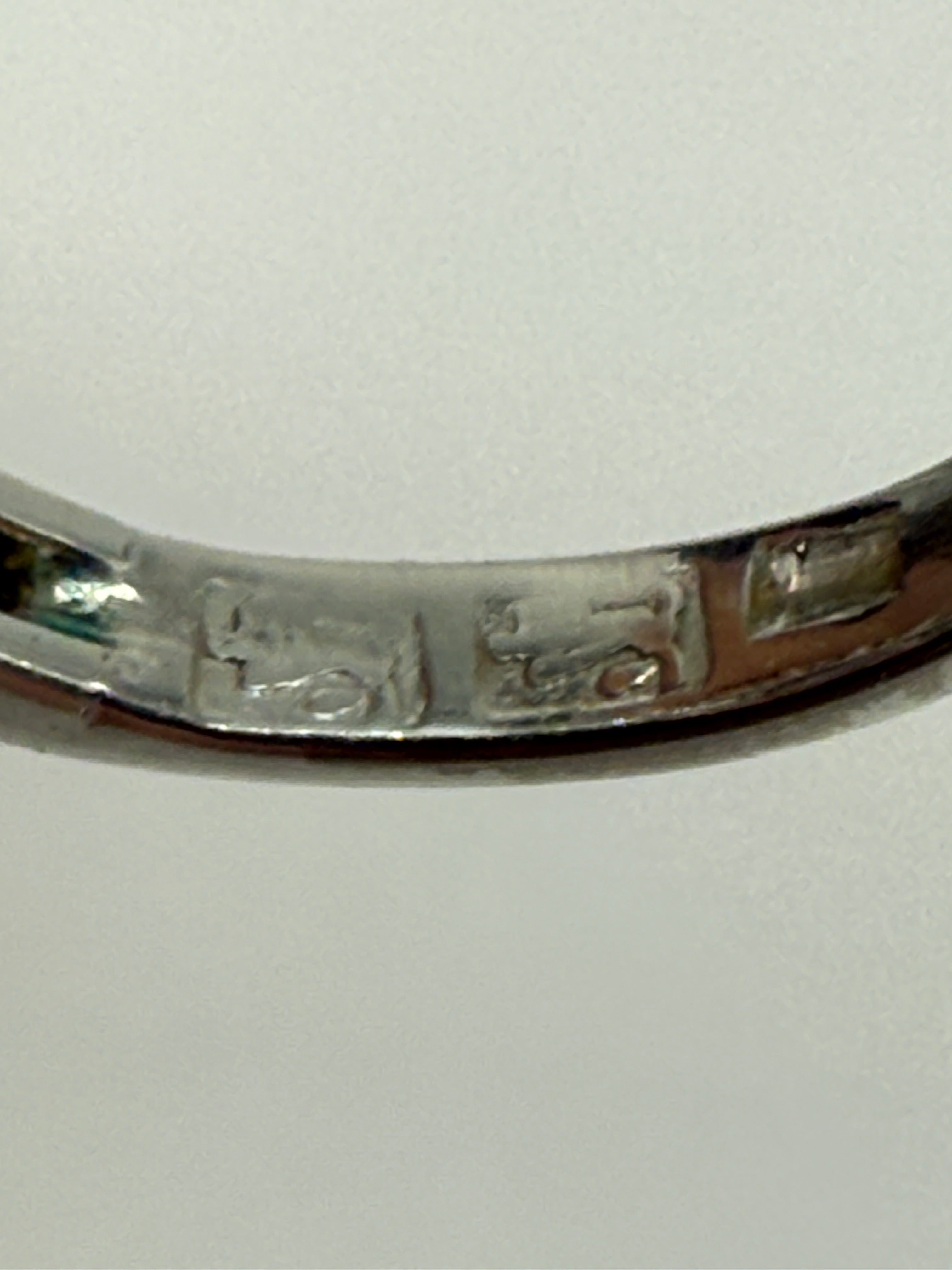 Weißgold Ring mit Amethyst und Diamanten