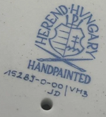 Laden Sie das Bild in den Galerie-Viewer, Herend Porzellan Figur Reh Fischernetz Blau 1. Wahl
