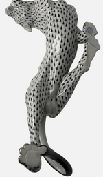 Laden Sie das Bild in den Galerie-Viewer, Herend Porzellan Panther Figur Fischernetz 1. Wahl Schwarz
