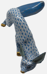 Laden Sie das Bild in den Galerie-Viewer, Herend Porzellan Figur Fuchs Fischernetz Blau 1. Wahl
