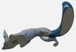 Laden Sie das Bild in den Galerie-Viewer, Herend Porzellan Figur Fuchs Fischernetz Blau 1. Wahl
