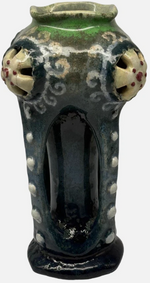 Laden Sie das Bild in den Galerie-Viewer, Antike Amphora Porzellan Vase um 1915 16.5 cm
