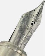Laden Sie das Bild in den Galerie-Viewer, Montblanc 2011 Patron of Arts Gaius Maecenas Limited Edition 18K Füllfederhalter
