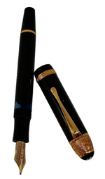 Laden Sie das Bild in den Galerie-Viewer, Montblanc Writers Edition Voltaire Kugelschreiber
