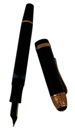 Laden Sie das Bild in den Galerie-Viewer, Montblanc Writers Edition Voltaire Kugelschreiber

