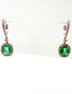 Laden Sie das Bild in den Galerie-Viewer, 750er Ohrringe Weißgold mit brasilianischen Smaragden und Diamanten

