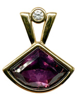 Laden Sie das Bild in den Galerie-Viewer, 585er Gelbgold Anhänger mit Amethyst und Diamanten; Zertifikat vorhanden
