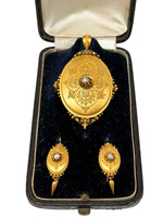Laden Sie das Bild in den Galerie-Viewer, Antikes Schmuckset aus 21,6 Karat Gelbgold mit Diamanten, Ohrringe und Brosche
