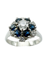 Laden Sie das Bild in den Galerie-Viewer, 585er Weißgold Ring mit einem Saphir und Diamanten
