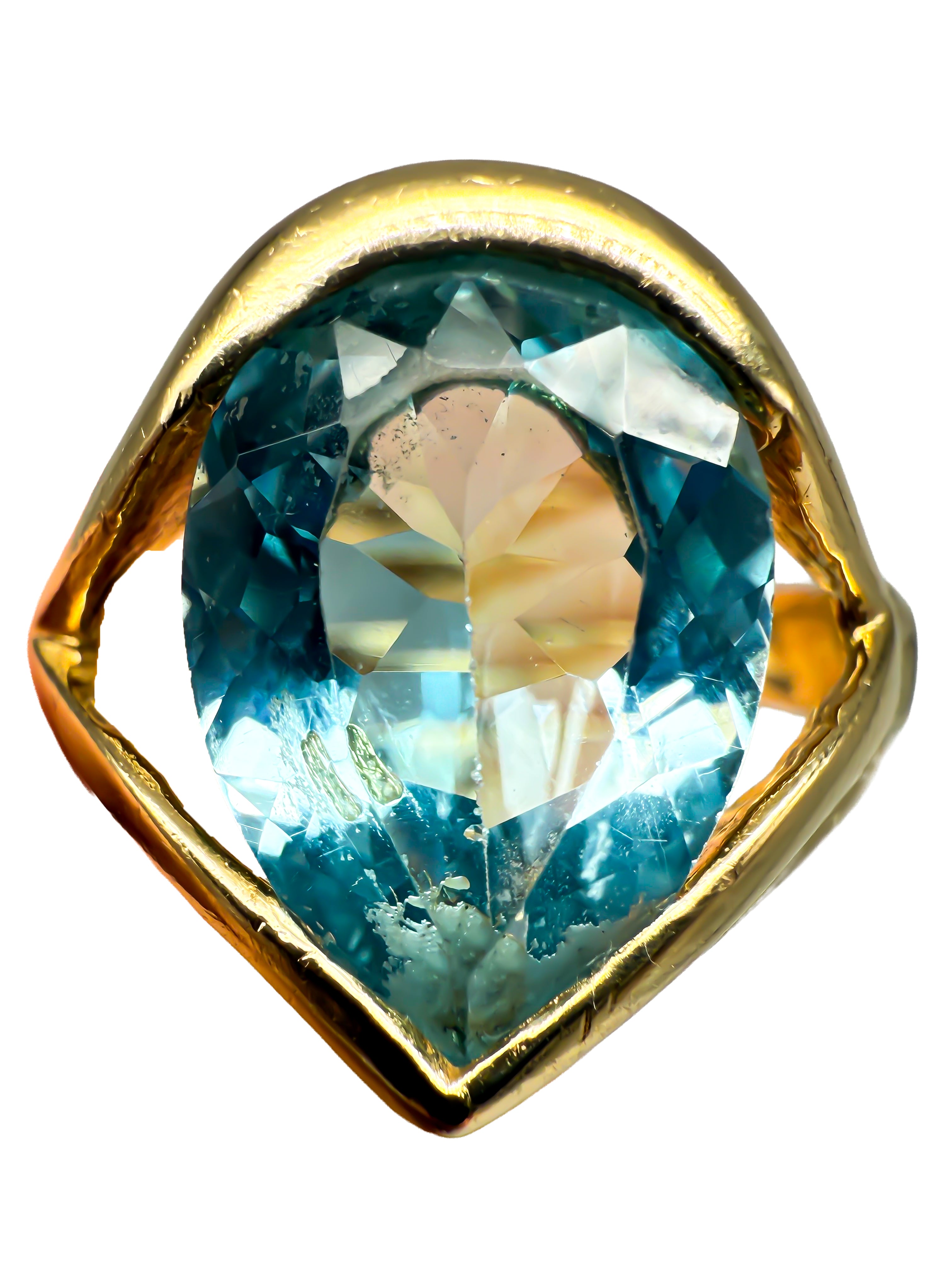 Augusta 750er Gelbgold Ring mit einem Aquamarin