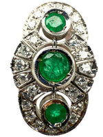 Laden Sie das Bild in den Galerie-Viewer, Art Deco 750er Weißgold Ring mit Smaragden und Diamanten
