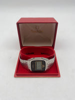Laden Sie das Bild in den Galerie-Viewer, Omega Speedmaster LCD Quartz
