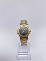 Laden Sie das Bild in den Galerie-Viewer, Patek Philippe Nautilus 18K, Lady Watch, Ref. 4700/001
