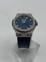 Laden Sie das Bild in den Galerie-Viewer, Hublot Classic Fusion Blue, Ref. 542.NX.7170.RX

