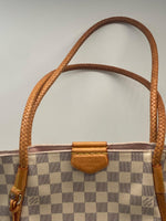 Laden Sie das Bild in den Galerie-Viewer, Louis Vuitton Propriano Handtasche TJ0118
