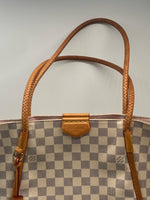 Laden Sie das Bild in den Galerie-Viewer, Louis Vuitton Propriano Handtasche TJ0118

