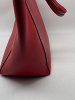 Laden Sie das Bild in den Galerie-Viewer, Louis Vuitton Lockme Cabas Rubis, FL 2136, inkl. Beleg
