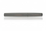 Laden Sie das Bild in den Galerie-Viewer, Porsche Design Solid Fountain Pen ''M'' 18K Füllfederhalter
