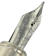 Laden Sie das Bild in den Galerie-Viewer, Montblanc 2011 Patron of Arts Gaius Maecenas Limited Edition 18K Füllfederhalter
