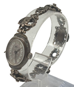 Laden Sie das Bild in den Galerie-Viewer, Antike Silber 835 Trachtenuhr 23.6 g
