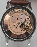 Laden Sie das Bild in den Galerie-Viewer, Omega Seamaster Vintage Referenz 14704
