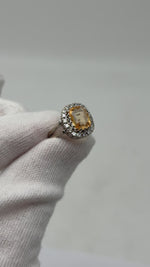 Laden und Abspielen von Videos im Galerie-Viewer, 585er Weißgold Ring mit gelber Saphir

