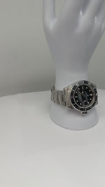 Laden und Abspielen von Videos im Galerie-Viewer, Rolex Submariner Date - 16610 Herrenuhr 1998
