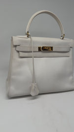 Laden und Abspielen von Videos im Galerie-Viewer, Hermes Kelly 28 Handtasche - weiß, gold Hardware
