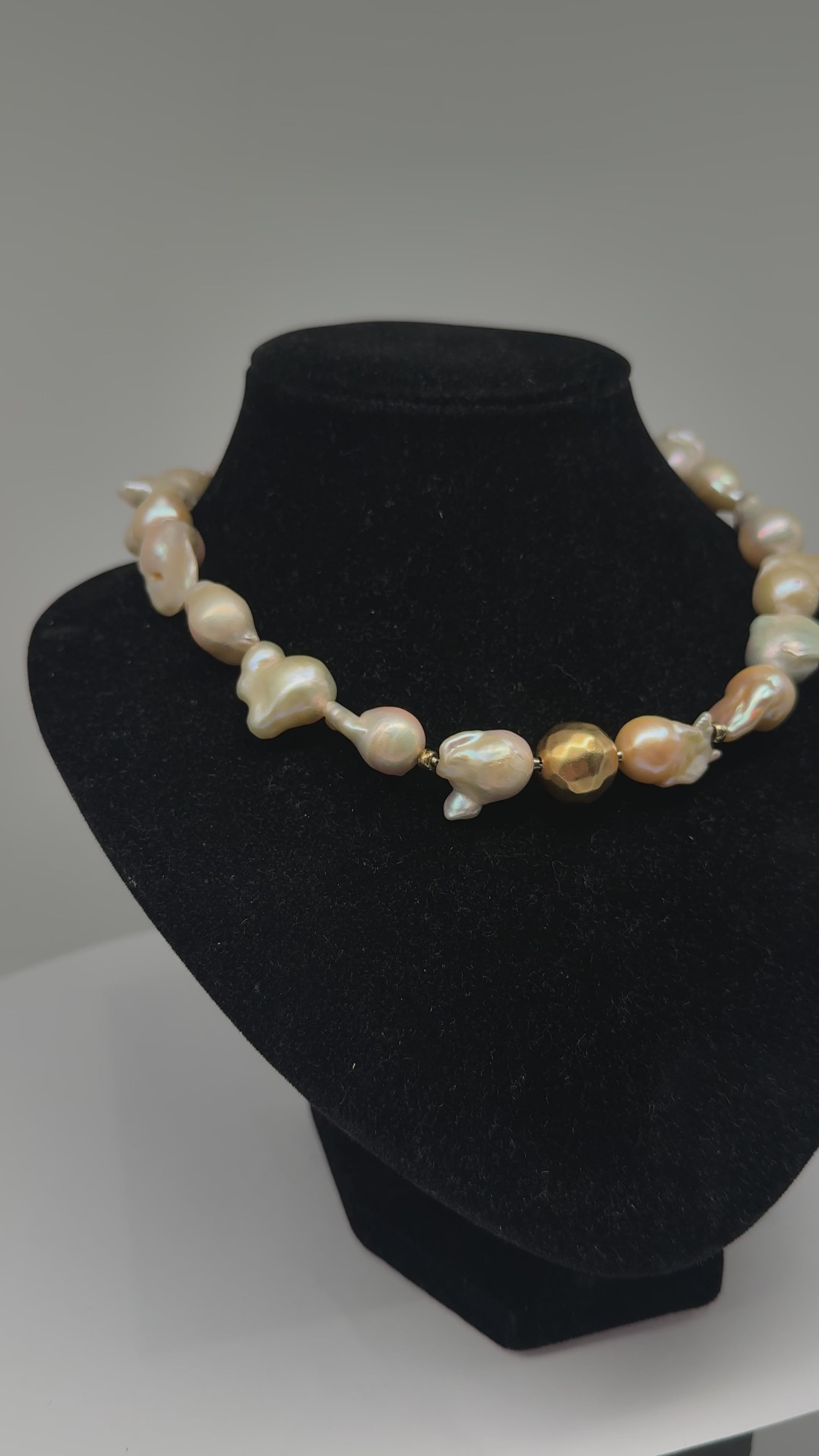 Collier 750er Gelbgold mit Perlen