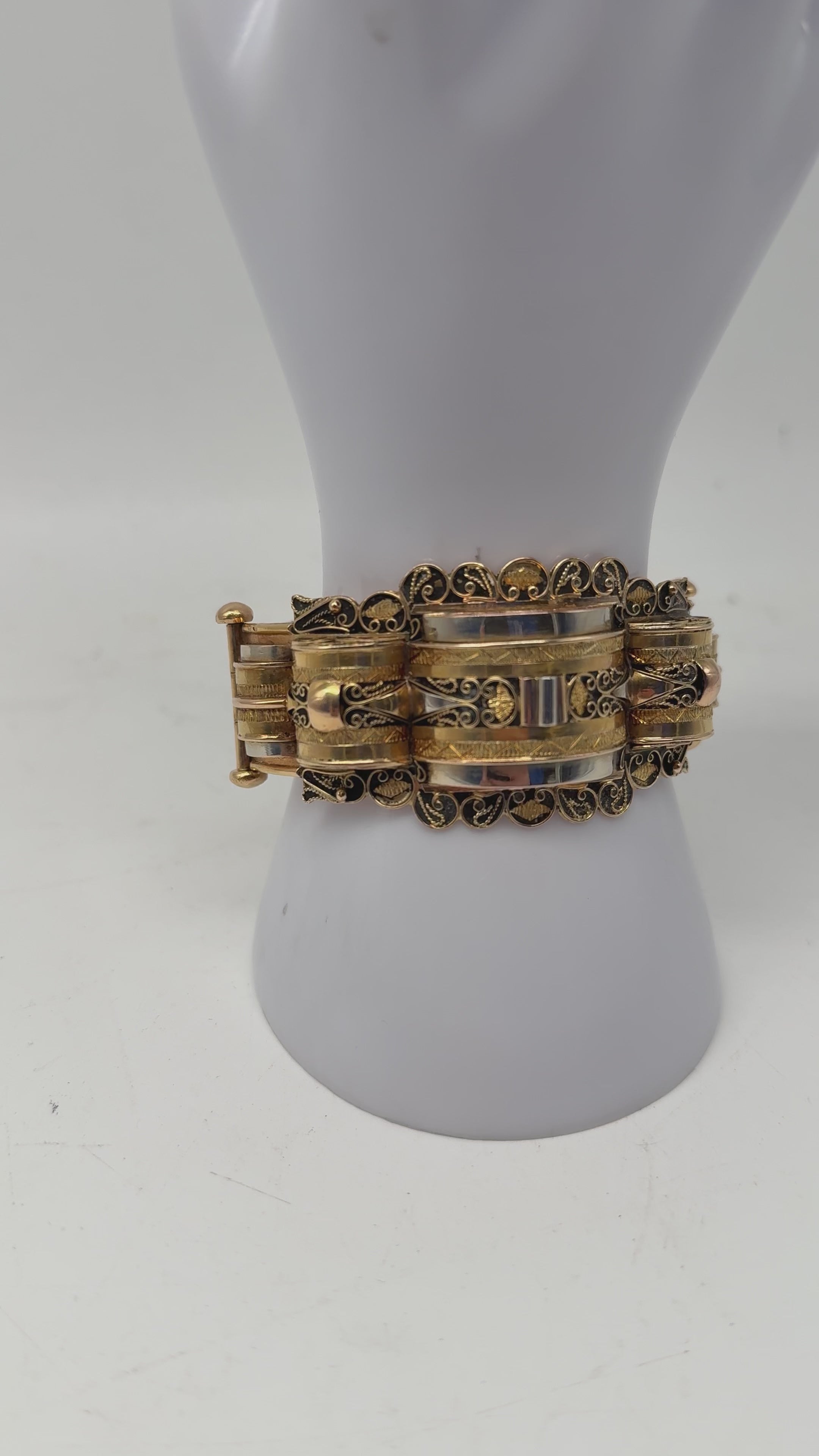 750er Gelbgold Armband, viktorianische Zeit, schwarze Email, 1850-1880