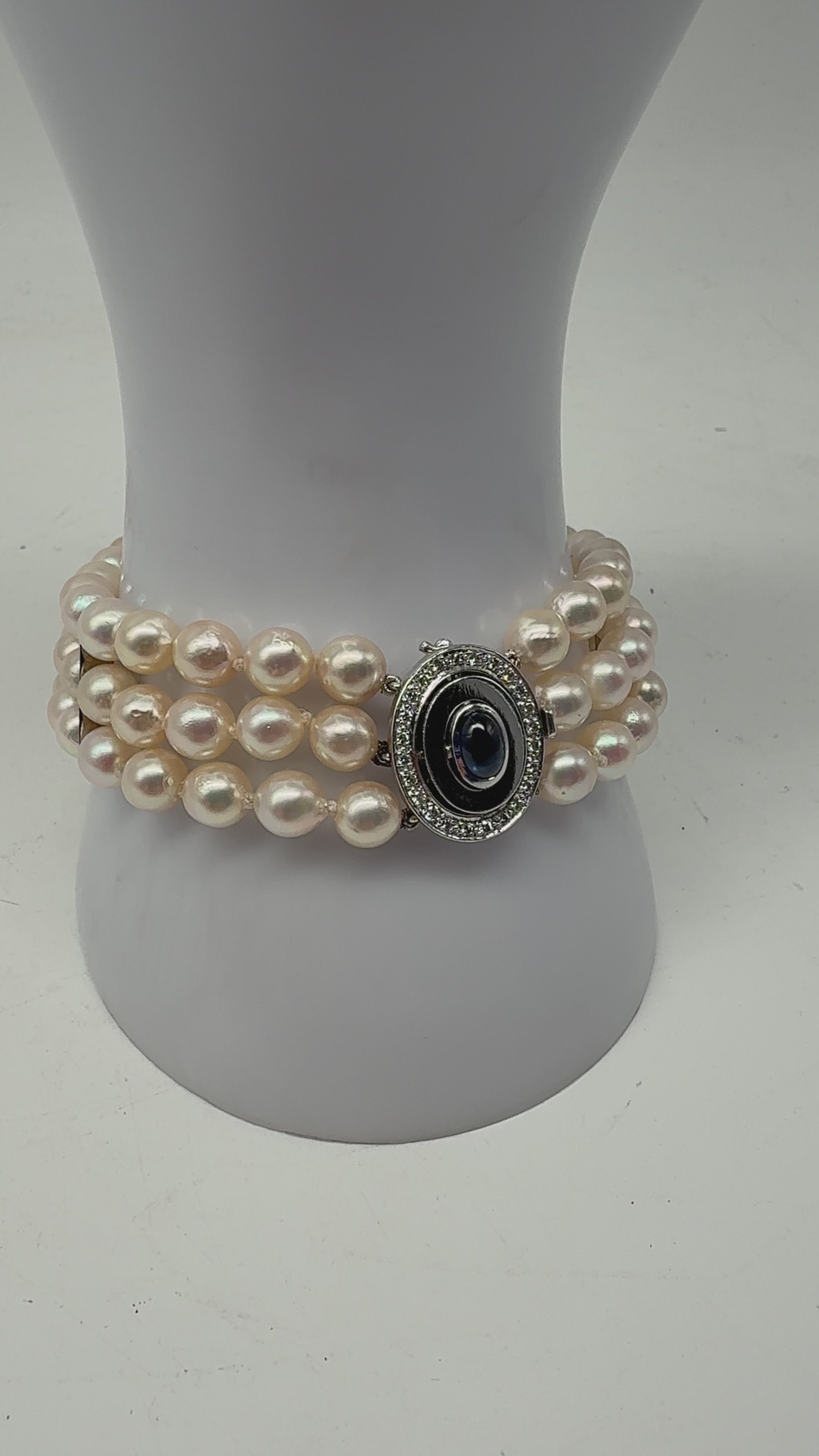 750er Weißgold; Armband mit Saphir, Diamanten und Perlen