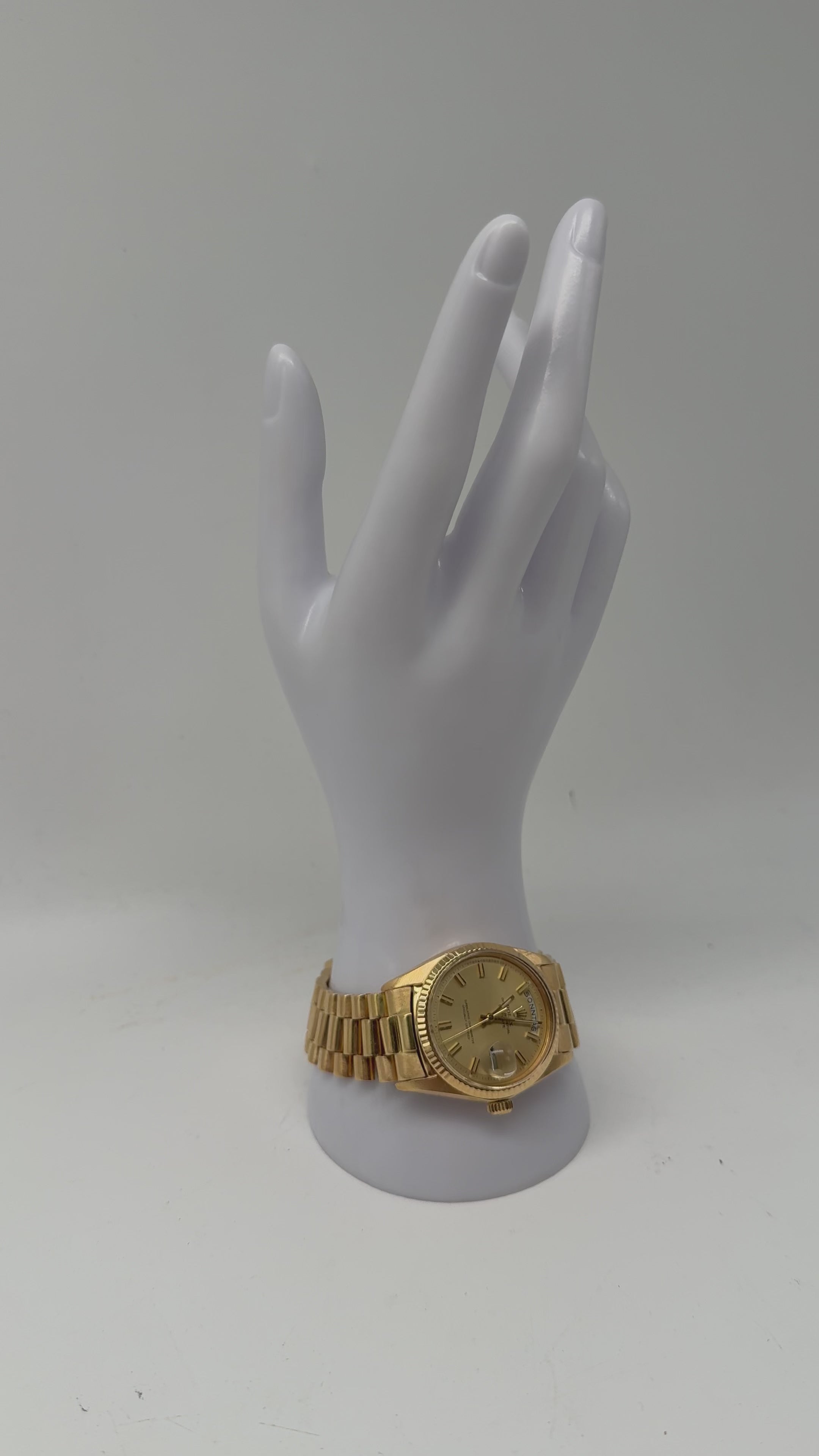 ROLEX Oyster Perpetual Day-Date 1803 18K