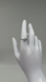 Laden und Abspielen von Videos im Galerie-Viewer, Ring 750er Weißgold mit Diamanten
