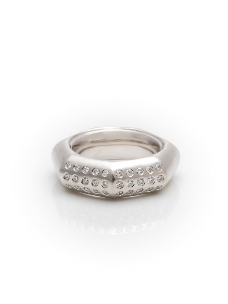 18k Weißgold Memoire Ring mit Diamanten