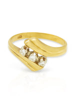 Laden Sie das Bild in den Galerie-Viewer, 14k Ring mit Diamanten
