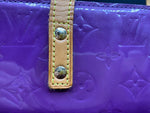 Laden Sie das Bild in den Galerie-Viewer, LOUIS VUITTON Vernis Reade GM Purple
