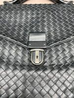 Laden Sie das Bild in den Galerie-Viewer, Bottega Veneta - Leder Business Tasche / Schwarz

