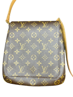 Laden Sie das Bild in den Galerie-Viewer, Louis Vuitton Musette Salsa Shorts Damen Umhängetasche M53456
